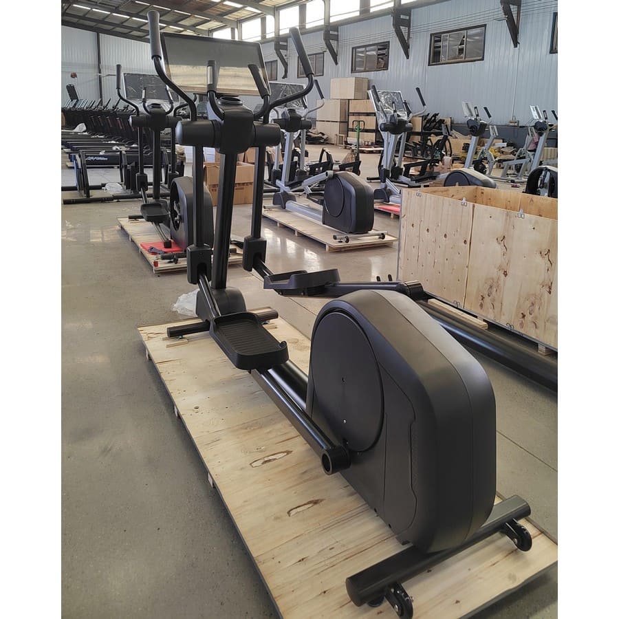 Эллиптический тренажер Gymmaster LZX-T23 Max Эллиптический тренажер Gymmaster LZX-T23 Max