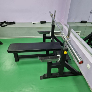 Скамья для жима лежа со страховочными упорами OKPRO OK9136B Скамья для жима лежа со страховочными упорами OKPRO OK9136B