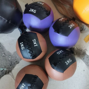 Медицинбол WallBall OKPRO OK1221 1 кг